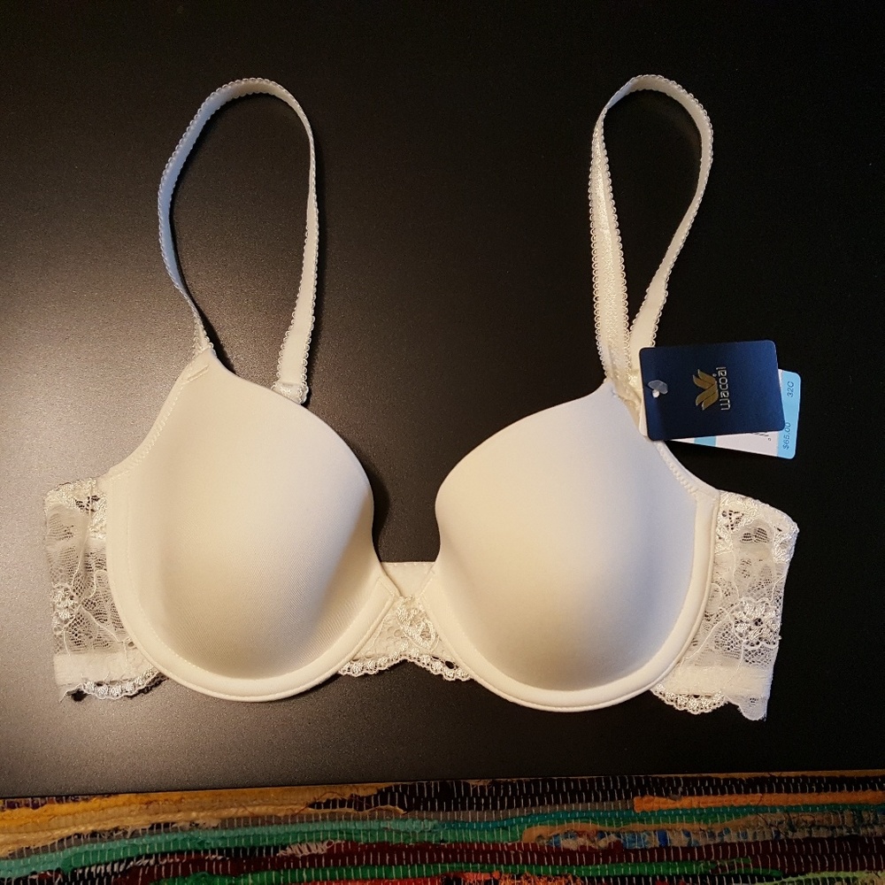 Wacoal (style 85340) - NWT, 32C